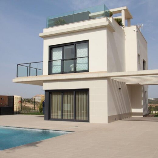 Villa in Orihuela Costa