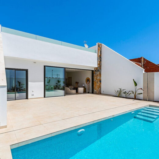 Villa in Los Alcazares
