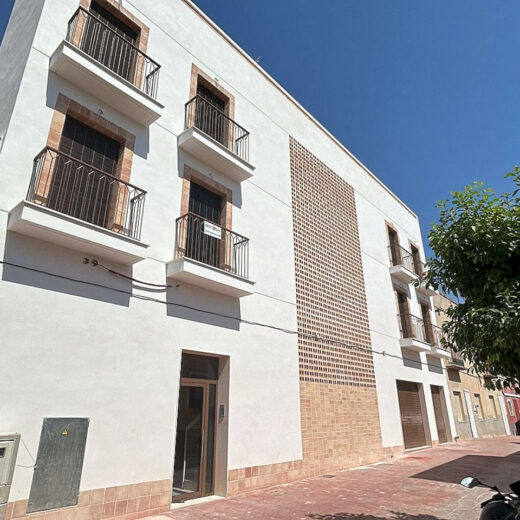 Apartment in Hondon de las Nieves