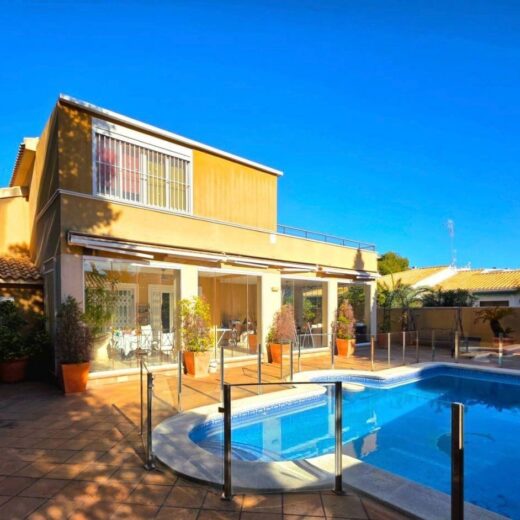 Villa in Dehesa de campoamor