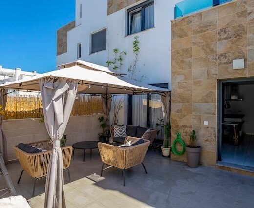 Terraced House in Orihuela Costa