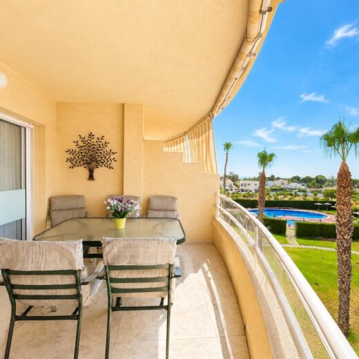 Apartment in Dehesa de campoamor