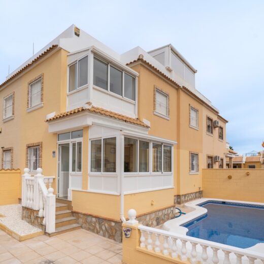 Quad House in Ciudad Quesada – Rojales