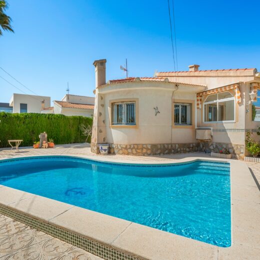 Villa in Ciudad Quesada – Rojales