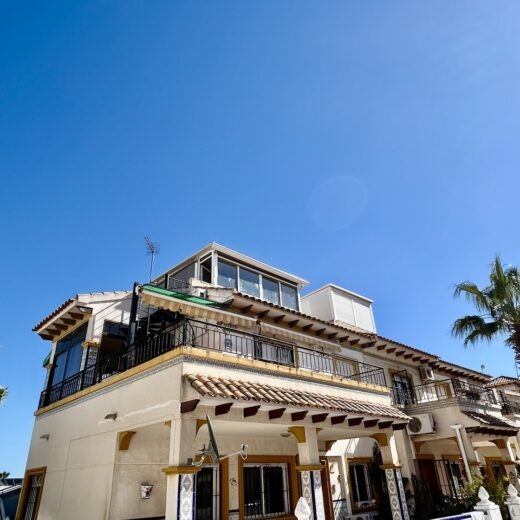 Penthouse in Playa Flamenca