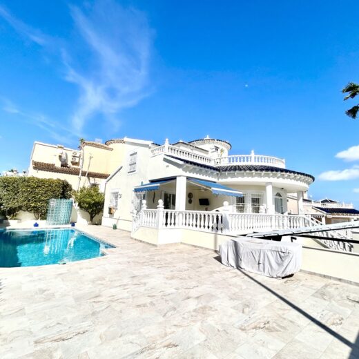 Villa in Pinar de Campoverde