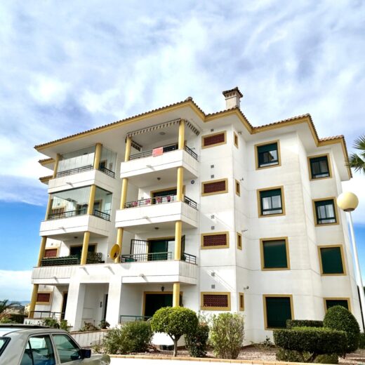 Apartment in Campoamor R-5