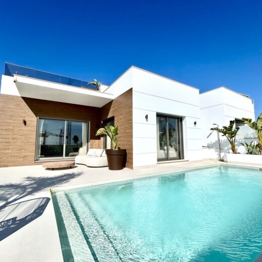 Villa in Las Filipinas