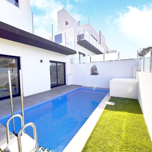 Villa in Villamartin
