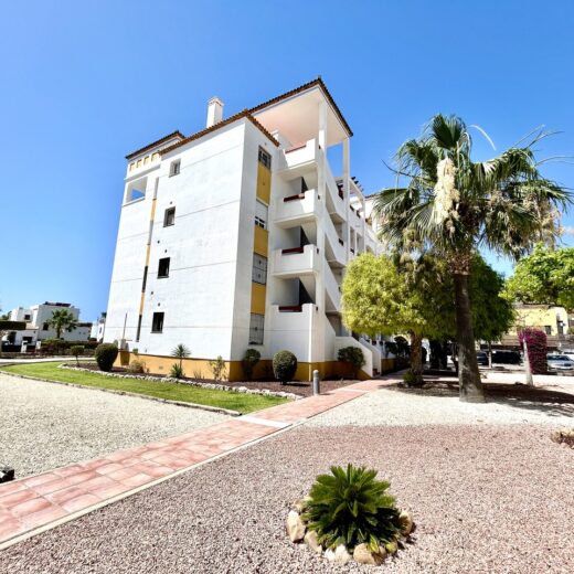 Apartamentai Villamartin mieste