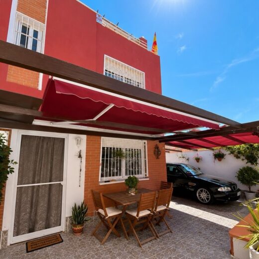Townhouse in Los Altos