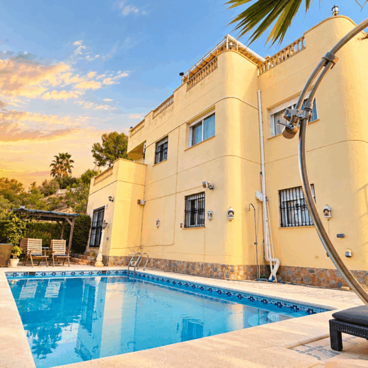 Vila Villamartin mieste