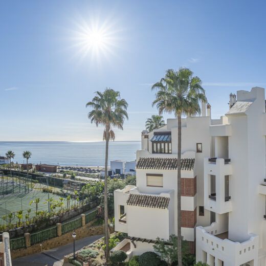 Apartamentai pirmame aukšte Estepona mieste